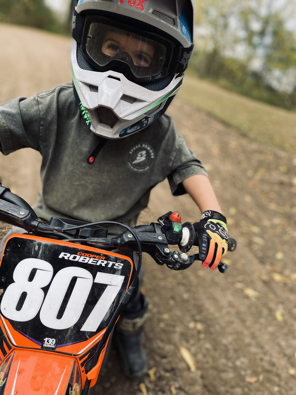 Twistin Grips T-shirt